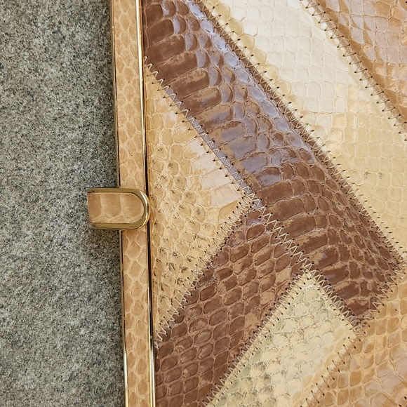 vintage snakeskin clutch - Picture 3 of 12